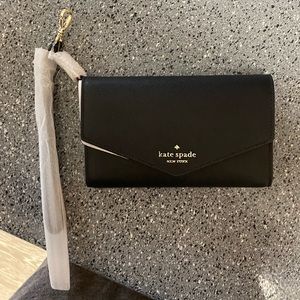 Kate spade black wristlett